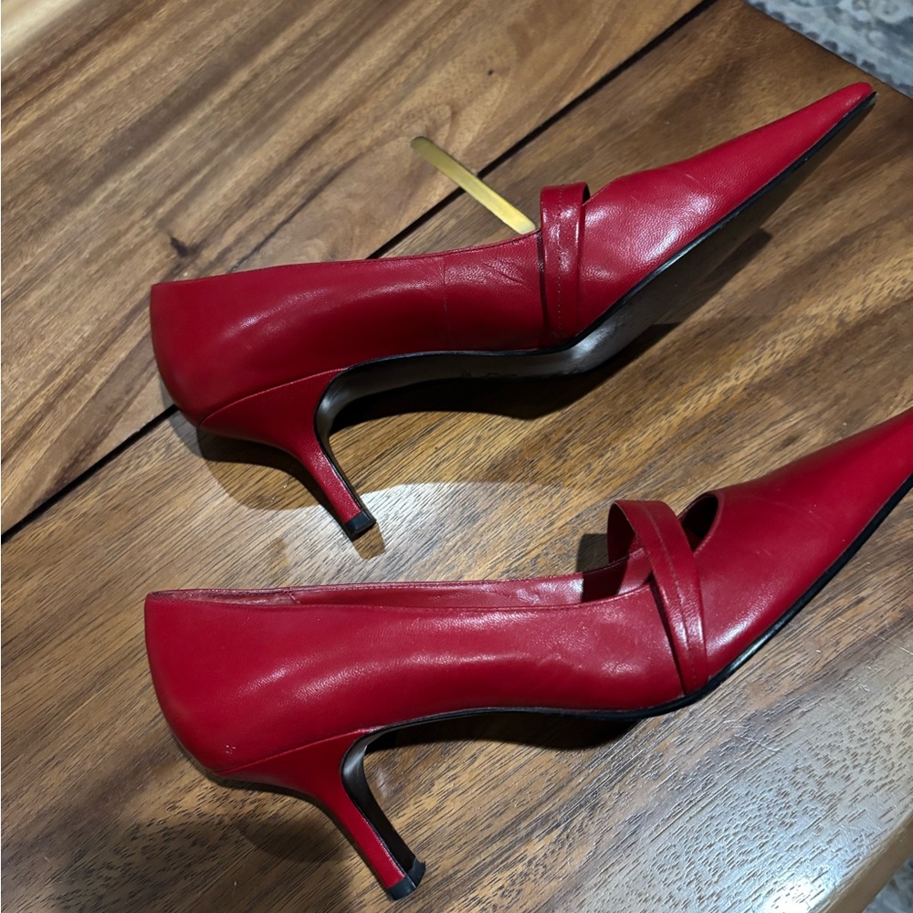 BCBG Paris Red Pointed-Toe Mid-Heel Pumps with Strap